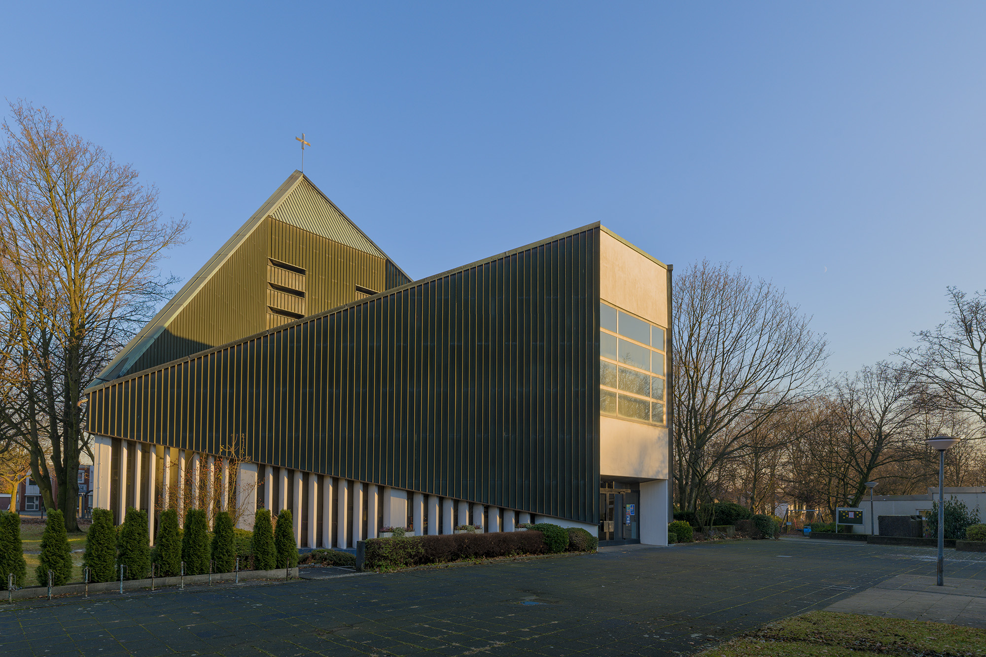 Thomaskirche Gelsenkirchen Buer Aussenansicht